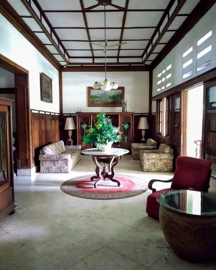 Guest House Teras Solo Syariah Kültér fotó